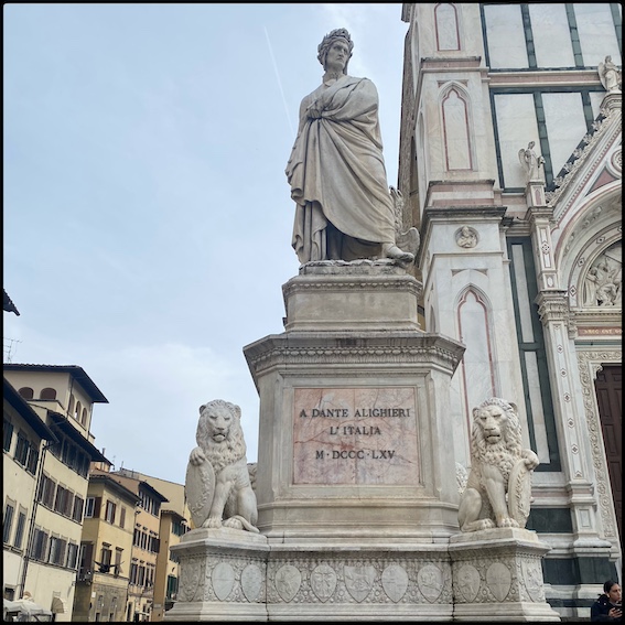 Statue_Dante_Florence—Piazza_Santa_Croce_Enrico_Pazzi_1865